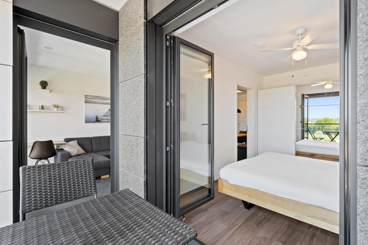 Cloche D'Or Proximity - Sleek Urban Space Люксембург Экстерьер фото